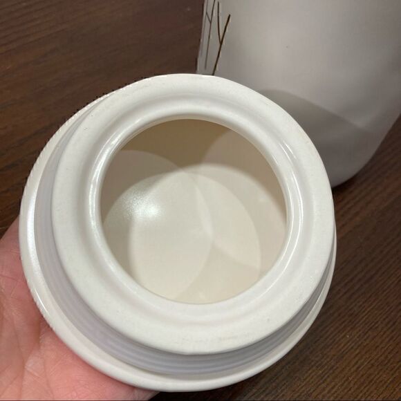 New Rae Dunn artisan collection ceramic cookie jar - Picture 4 of 5